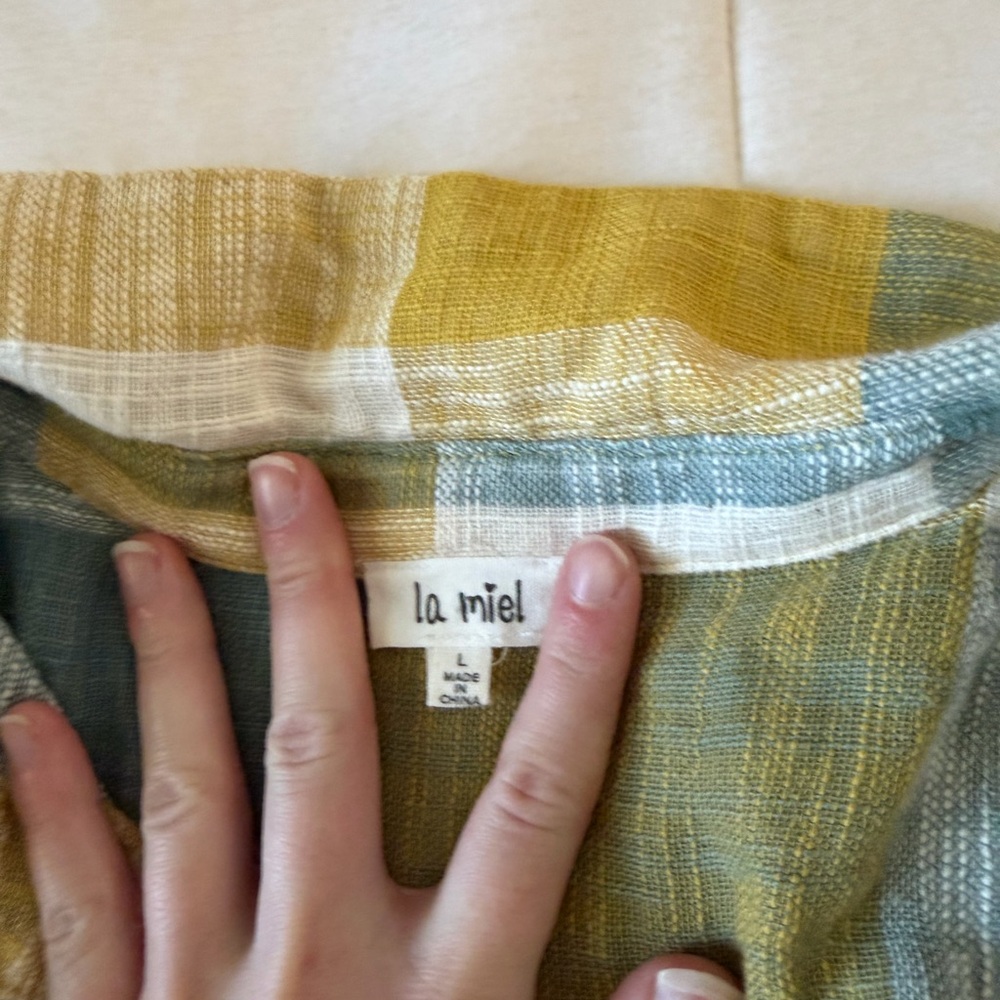 LA MIEL Checkered Shirt in Mustard and Teal - Picture 4 of 5